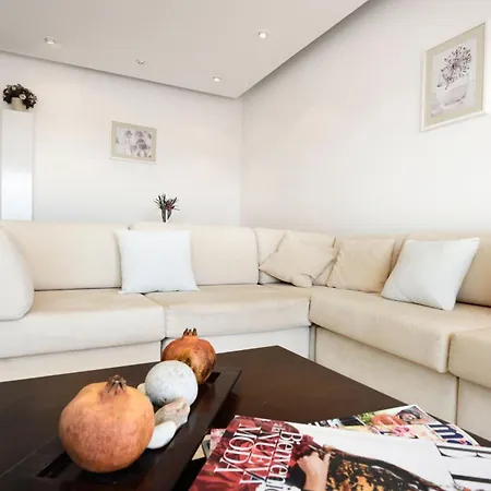 Apartment Frente Al Mar Con Piscina Sitges
