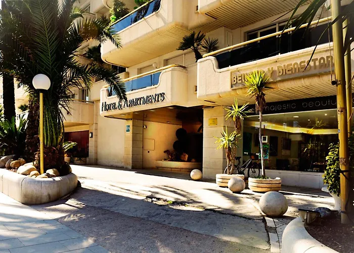 Frente Al Mar Con Piscina *