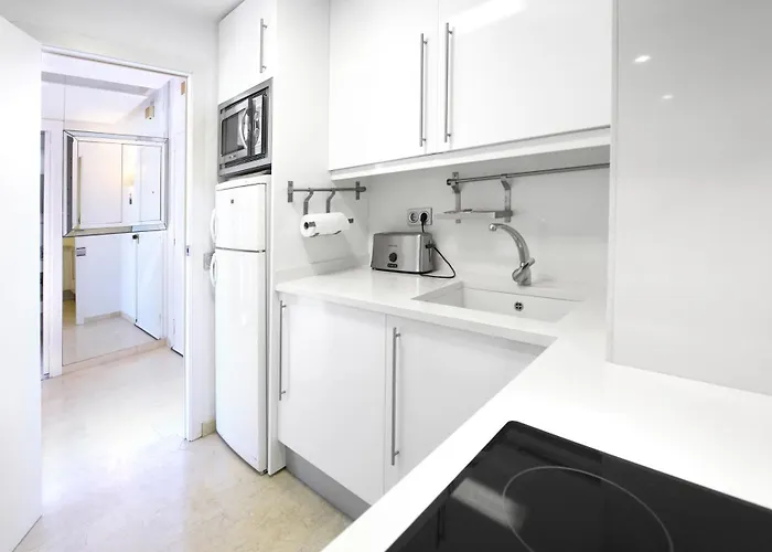 Apartamento Frente Al Mar Con Piscina *