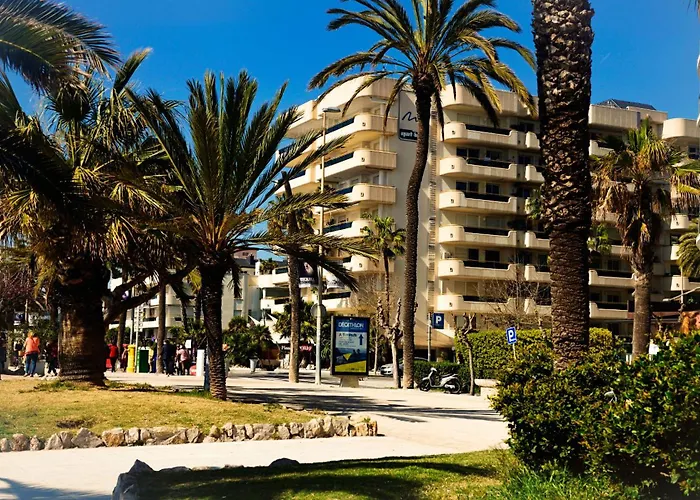 Frente Al Mar Con Piscina * Sitges