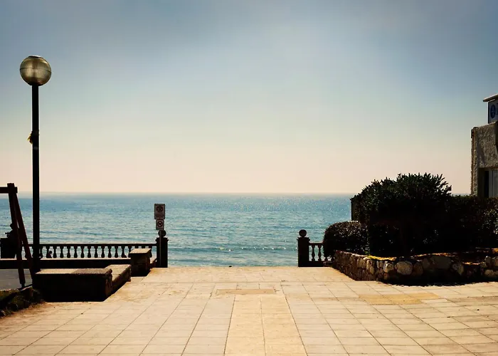 Frente Al Mar Con Piscina Sitges