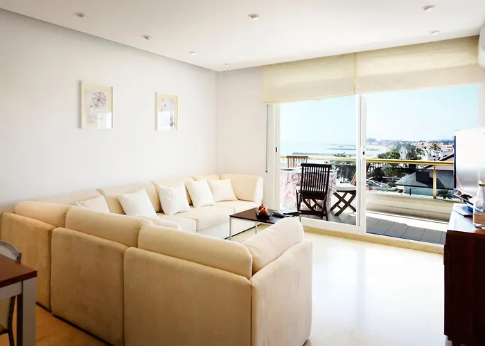 Apartamento Frente Al Mar Con Piscina